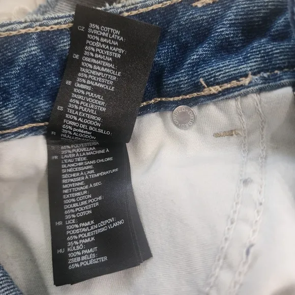 [ H&amp;M]  COACHELLA!!CUTEST EVER DISTRESSED DENIM JEAN SHORTS w/ fun colorful BOHO