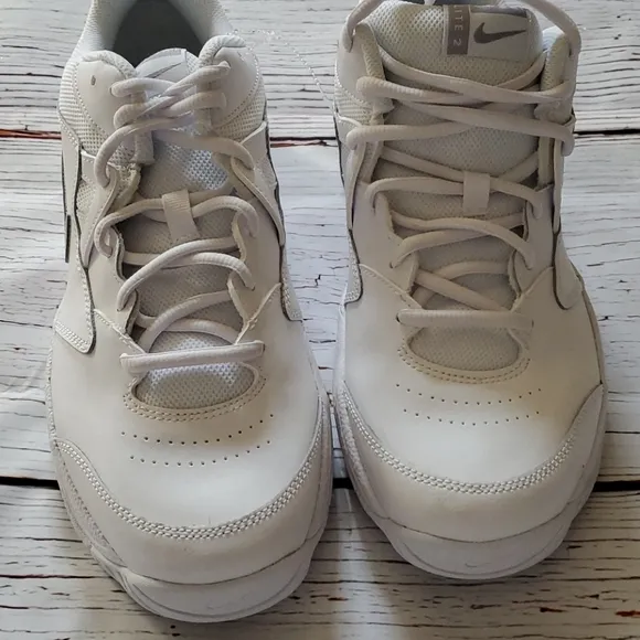🆕️ NIKE LITE 2 COURT WHITE SNEAKERS AR8833-101