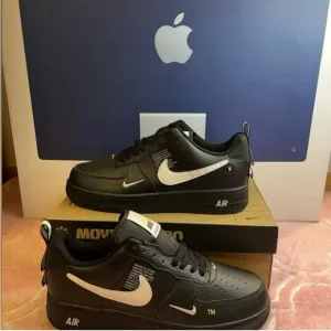 2018Air Force 1 '07 LV8 'Overbranding'