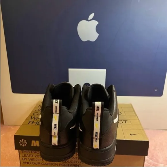 2018Air Force 1 '07 LV8 'Overbranding'