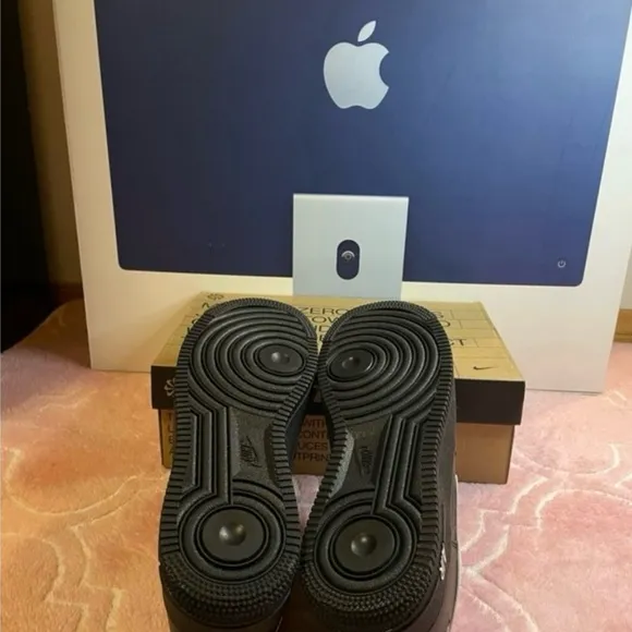 2018Air Force 1 '07 LV8 'Overbranding'