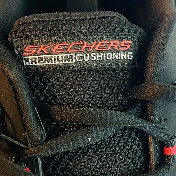 2024 Skechers 10oz Ultra Light Lace Up Running Shoes Mens Size 11 Black Mesh