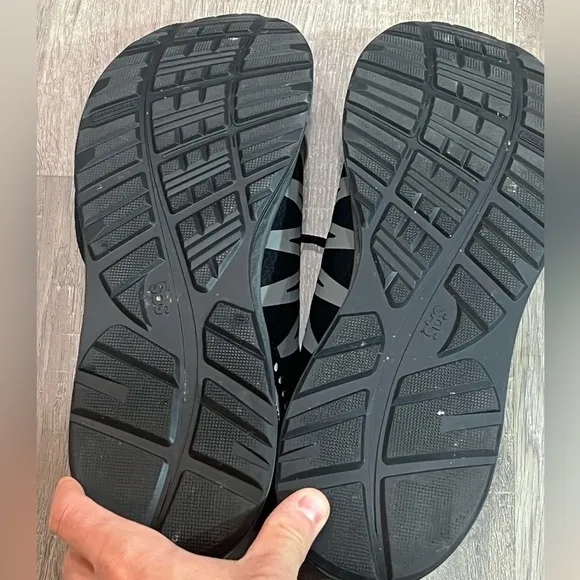 $225 Men’s 12.5 M SAS NOLA Pursuit Sport Sneaker Black / Gray Meramax Gym Sole