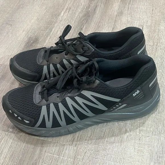 $225 Men’s 12.5 M SAS NOLA Pursuit Sport Sneaker Black / Gray Meramax Gym Sole