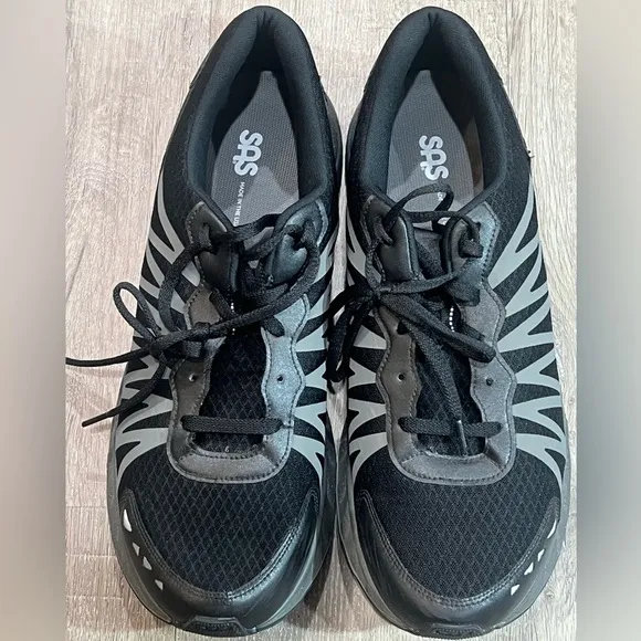$225 Men’s 12.5 M SAS NOLA Pursuit Sport Sneaker Black / Gray Meramax Gym Sole
