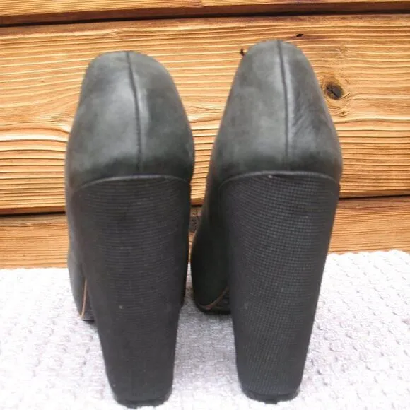 Acne Studios Vega Block Heel Court Shoes Heels
