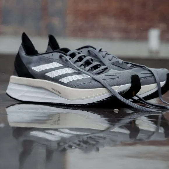 Adidas  Adizero Boston 11 Running Shoe