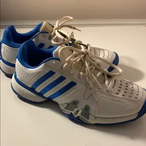 Adidas Barricade White and Blue Tennis Shoes Men’s 7.5