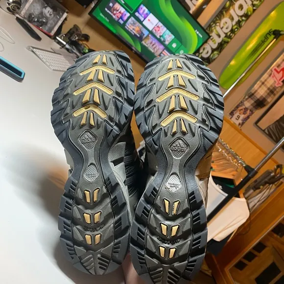 Adidas Climaproof EVN 791001 Hiking Trail Tennis Shoes Sneakers Mens Y2k