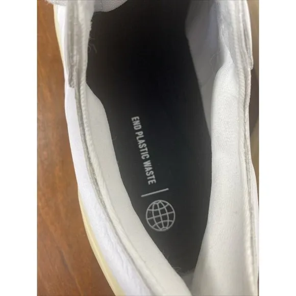 Adidas Court Revival White Gum Sole Mens 7.5 Womens 9.5 Sneaker Tennis Shoes New