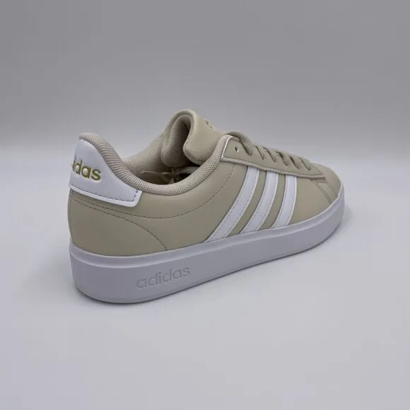 adidas Grand Court 2.0 Beige / White Womens Shoes