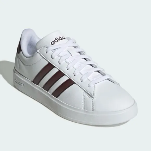 Adidas Grand Court 2.0 NWT white &amp; brown shoes women’s 7