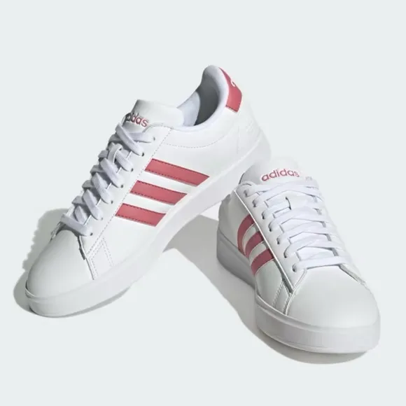 Adidas Grand Court 2.0 NWT women’s white &amp; pink shoes size 9
