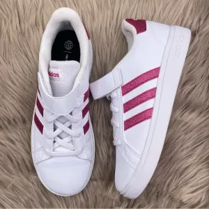Adidas grand court girl stay-put sneakers Size 2 1/2 glitter 3-striped