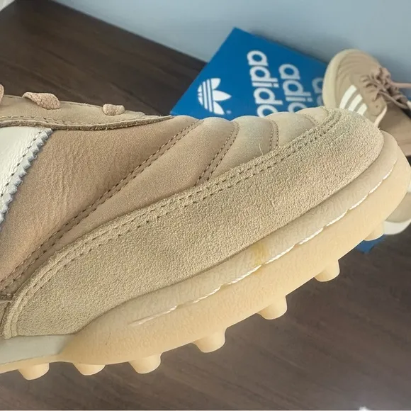 Adidas Mundial Team RS Shoes Magic Beige IE9028 Soccer Men’s Sz 12