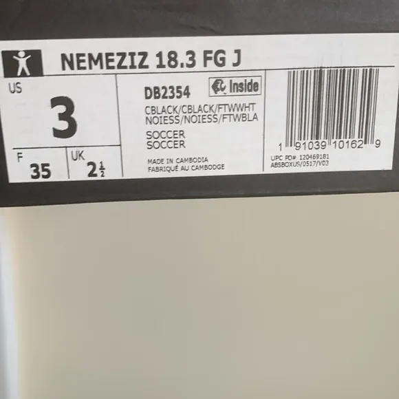 ADIDAS Nemeziz 18.3 FG J, kids soccer shoes size 3 black new