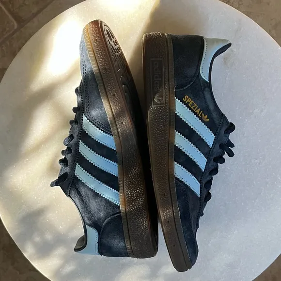 ADIDAS Originals Handball Spezial Sneakers in Navy | Size US MEN 6 / US WOMEN 7