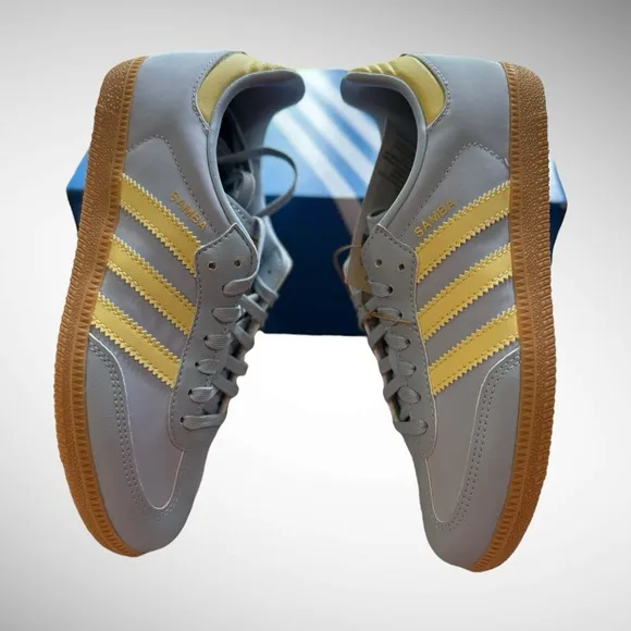 adidas Originals SAMBA OG J lowTOP Sneakers Size US 3 1/2 UK 3 Euro 35 1/2 NEW