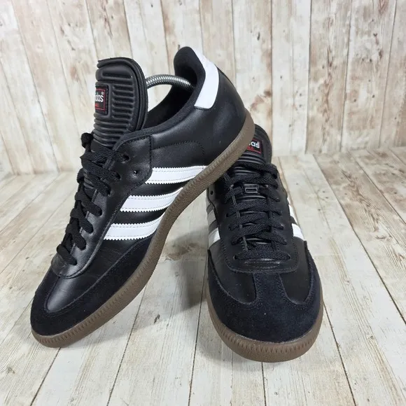 Adidas Samba Classic Sneakers Leather Soccer Shoes Black White Gum Size 10.5