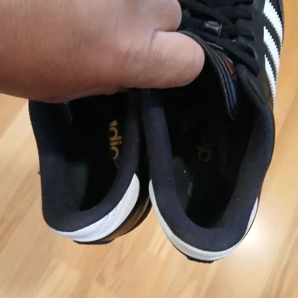 Adidas Samba Classic Soccer Shoes Size 4 Youth/5.5 Women