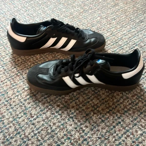 Adidas Sambas Samba Sneakers Shoes Black Suede Leather Low Top size W 7.5 NWOB