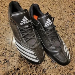 Adidas Scorch Thrill D Low Black &amp; White Football Cleats Shoes Mens NWOT sz 12.5