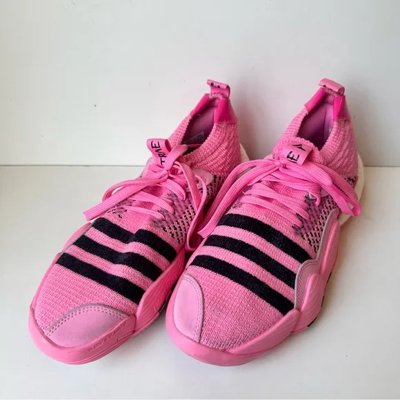 Adidas Trae Young 2 Basketball Shoes UnisexTrap House IE1667 Size 8 Pink Black