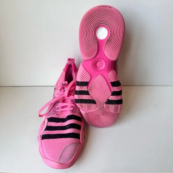 Adidas Trae Young 2 Basketball Shoes UnisexTrap House IE1667 Size 8 Pink Black