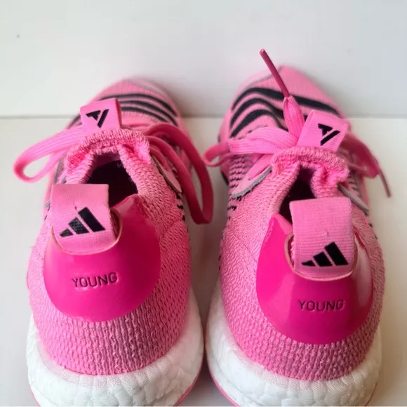 Adidas Trae Young 2 Basketball Shoes UnisexTrap House IE1667 Size 8 Pink Black