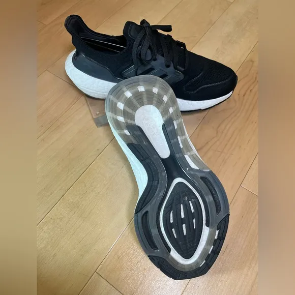 Adidas Ultraboost 22 women’s running 🏃‍♀️