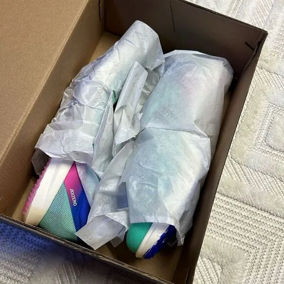 ADIDAS - Unisex Adizero Avanti (Pulse Mint/Core Black/Lucid Blue)