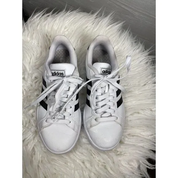 Adidas Grand Court Shoes - Size 5.5 - Excellent Condition