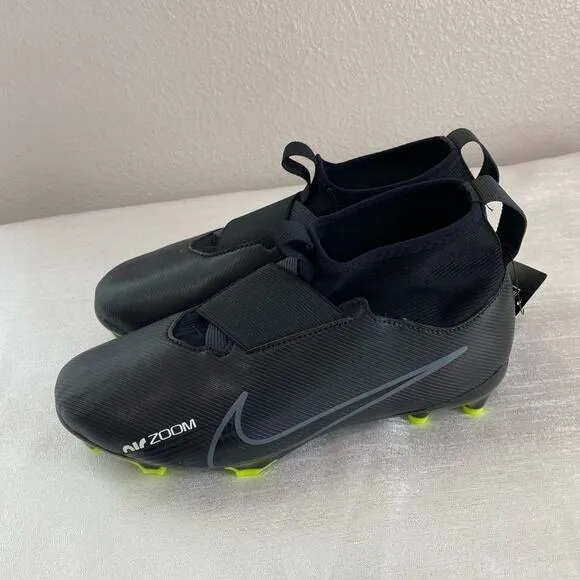 Air Zoom Mercurial Nike soccer shoes size 5Y black and neon green yellow