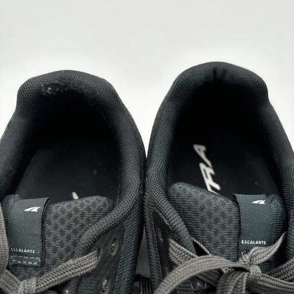 Altra Escalante 3 Running Shoes Men's Size 11 Sneakers Black Road AL0A7R6M000