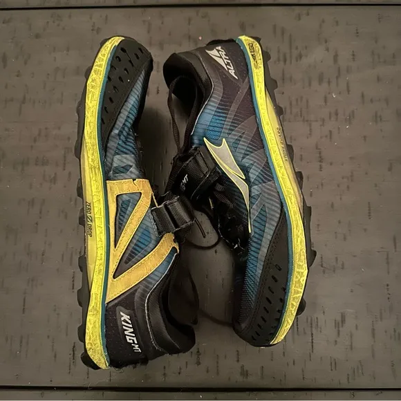 Altra Men’s King MT 2 Trail Running Shoes