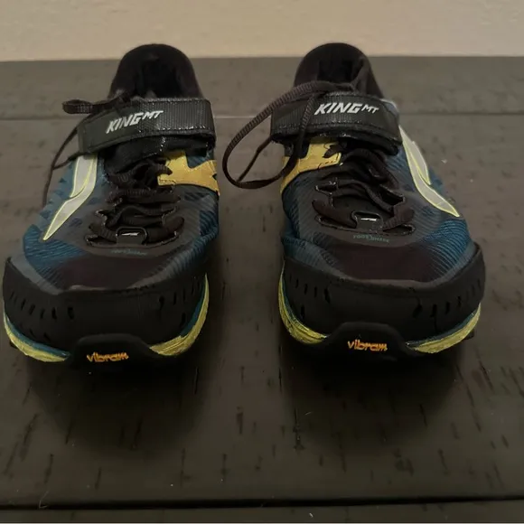 Altra Men’s King MT 2 Trail Running Shoes