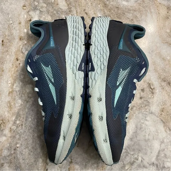 Altra Women's Timp 4 Trail Running Shoes Deep Teal, Size 10.5