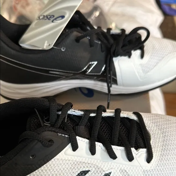 Asics Black and White Athletic Shoes with Modern Design