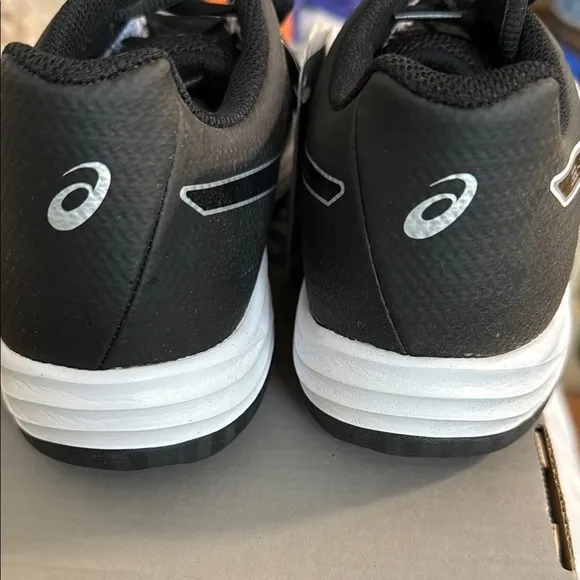 Asics Black and White Athletic Shoes with Modern Design