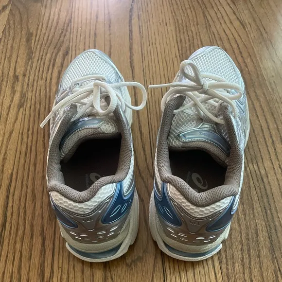 ASICS Gel Kayano 14 Running Shoes