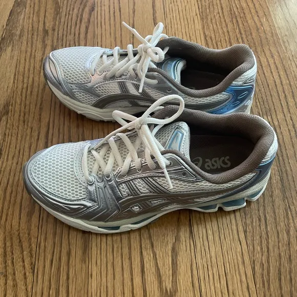 ASICS Gel Kayano 14 Running Shoes