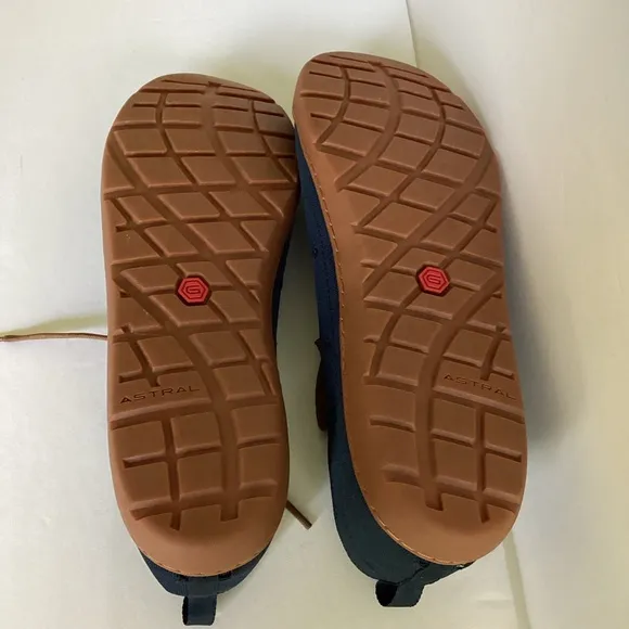 Astral Loyak Shoes Mens Size 13 Navy Brown Performance Durable Minimalist