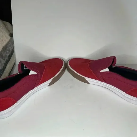 Axion Footwear Rue Slip On Mens RU002 Skate Shoes Red Size 8 1/2