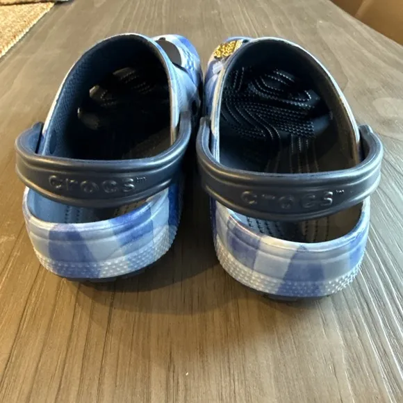 Bath and Body Works Blue Gingham x Crocs Gingham Scented Jibbitz Size M9 W11 NEW