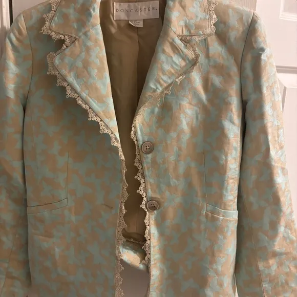 Beautiful Doncaster Teal Blue &amp; Biege Skirt Suit Jacket Size 6 Skrit Size 8