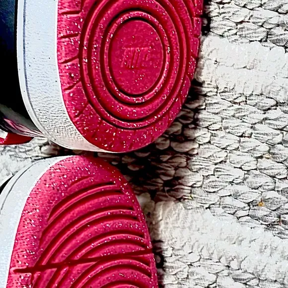 BIG KIDS NIKE COURT BOROUGH  RECRAFT SNEAKERS
