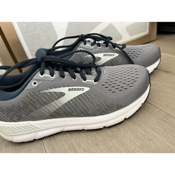 Brooks Addiction GTS 15 Women Road Running Shoes Sneakers Sz 8 B M Gray