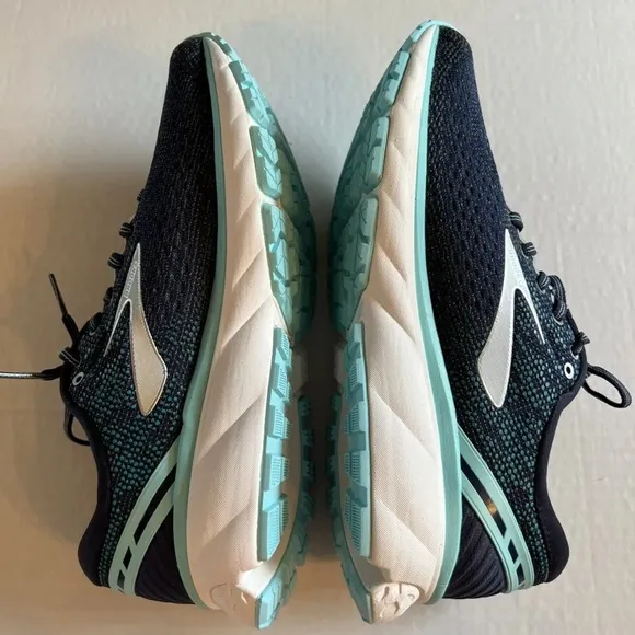 Brooks Ghost 11 Sneakers Running Shoes Navy Blue Womens Size 10 B NEW Retired