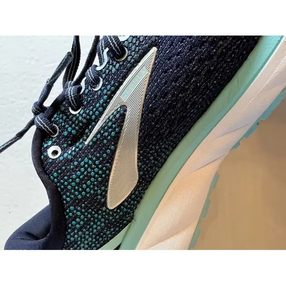 Brooks Ghost 11 Sneakers Running Shoes Navy Blue Womens Size 10 B NEW Retired