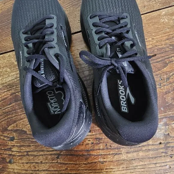 Brooks Womens Glycerin GTS 21 Size 11 Wide Black/ Ebony